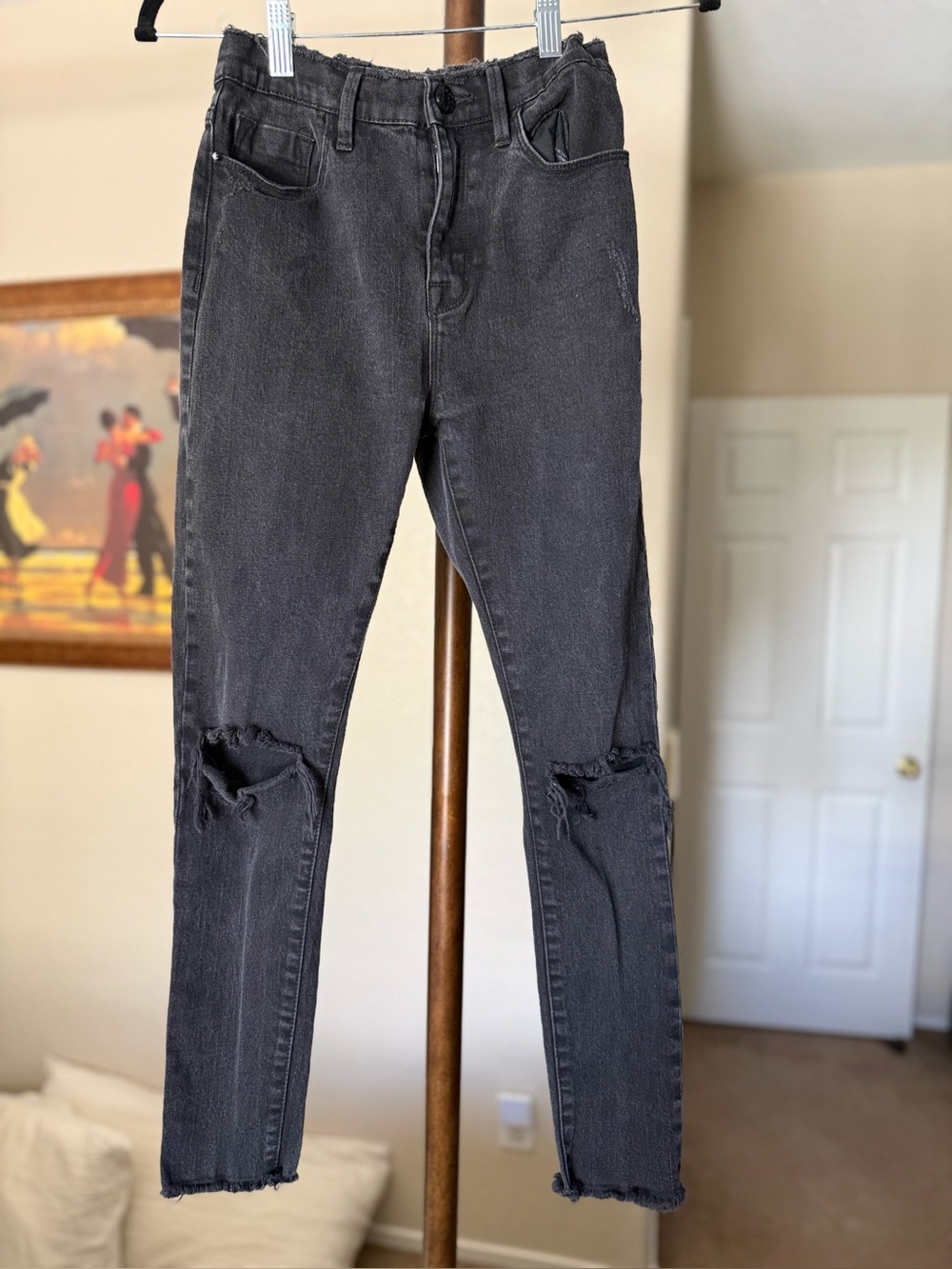 BDG High Rise Skinny Jeans with Knee Rips